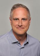 Portraitfoto von Stephan Roll