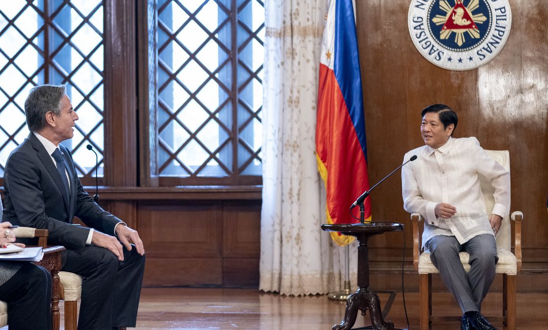 US-Außenminister Antony Blinken und der philippinische Präsident Ferdinand Marcos Jr. bei einem Treffen im Malacanang-Palast in Manila, Philippinen, 6. August 2022.