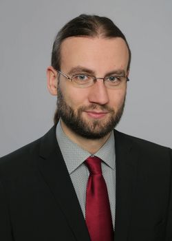 Dr. Matthias Schulze