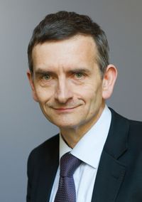 Dr Volker Perthes
