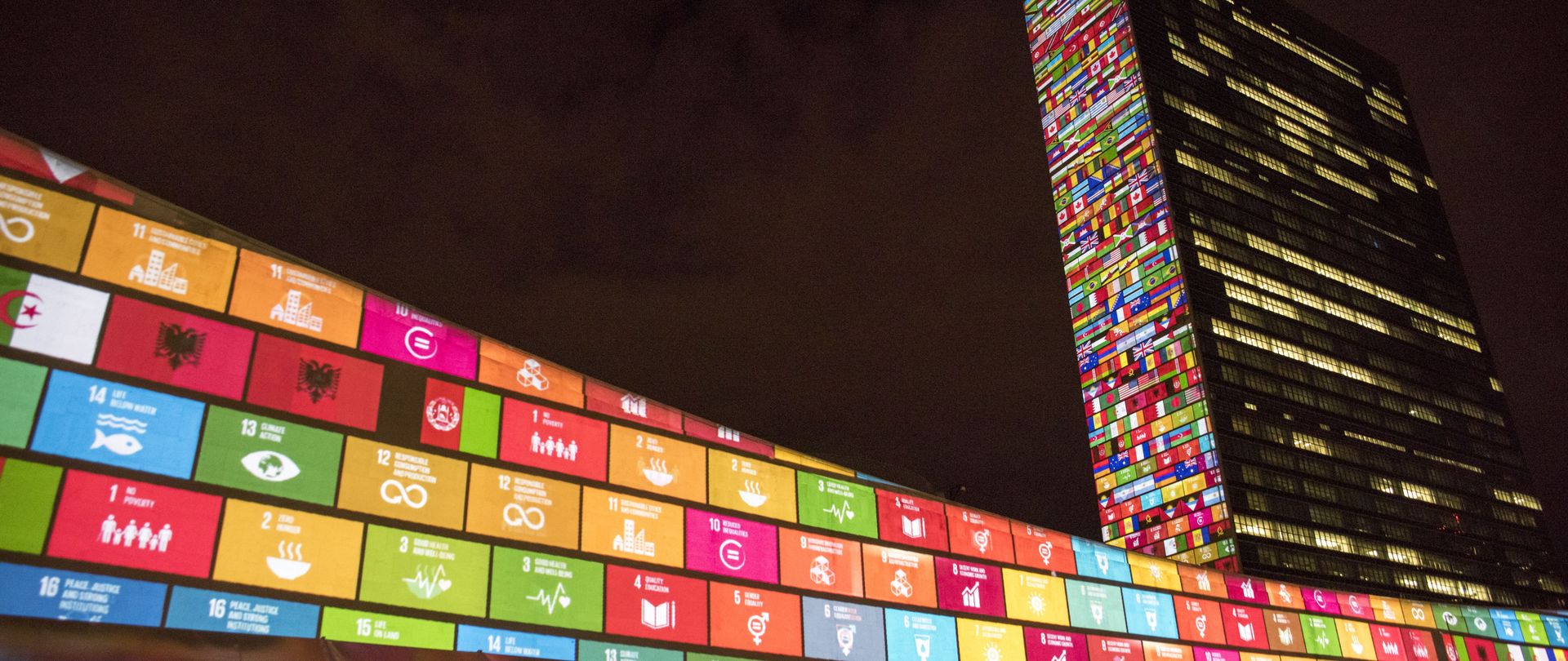 SDG Projections: Massive scale projections and peoples’ voices to celebrate UN70 and visually depict the 17 Global Goals