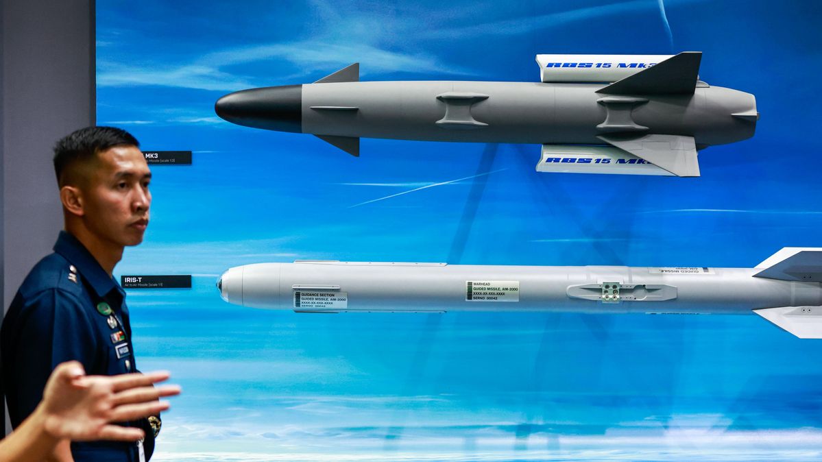 Messestand eines deutschen Waffenherstellers während der Asian Defense and Security Exhibition auf den Philippinen