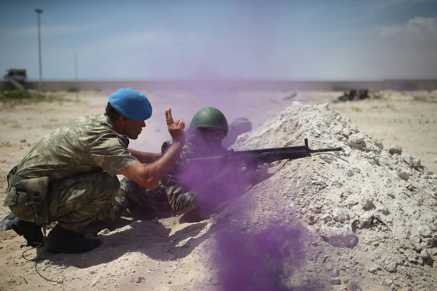 Mogadishu, 2018: Somalian soldiers during a target practice held by Turkish Armed Forces.