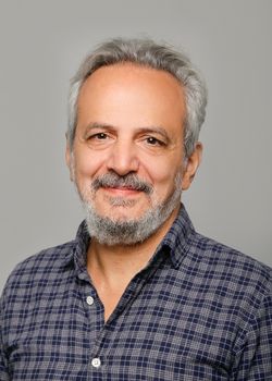 Dr. Mesut Yeğen