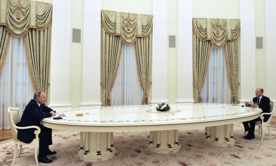 Der russische Präsident Wladimir Putin und Bundeskanzler Olaf Scholz während eines Treffens im Februar 2022 in Moskau.