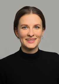 Martha Stolze
