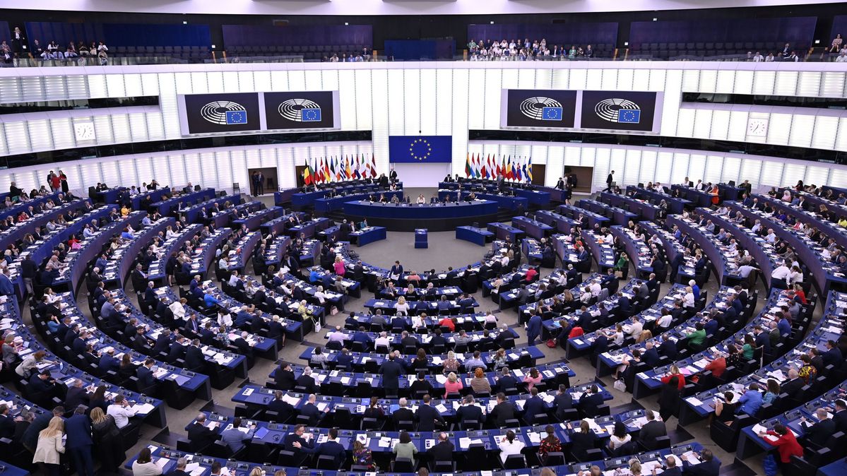 Voting in the plenary hall of the European Parliament