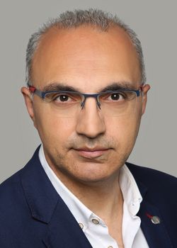 Dr. Yaşar Aydın