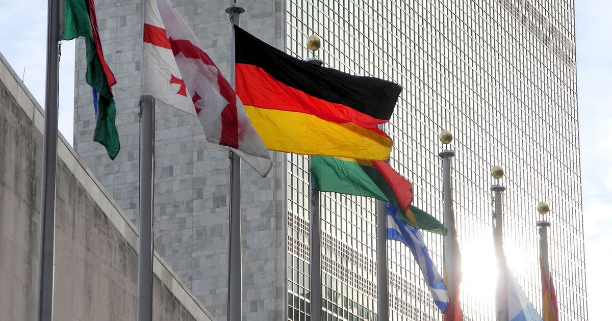 German Foreign Policy in Transition - Stiftung Wissenschaft und Politik