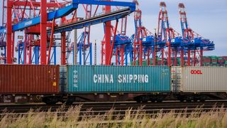 Clearance at the Port of Hamburg: the end point of China